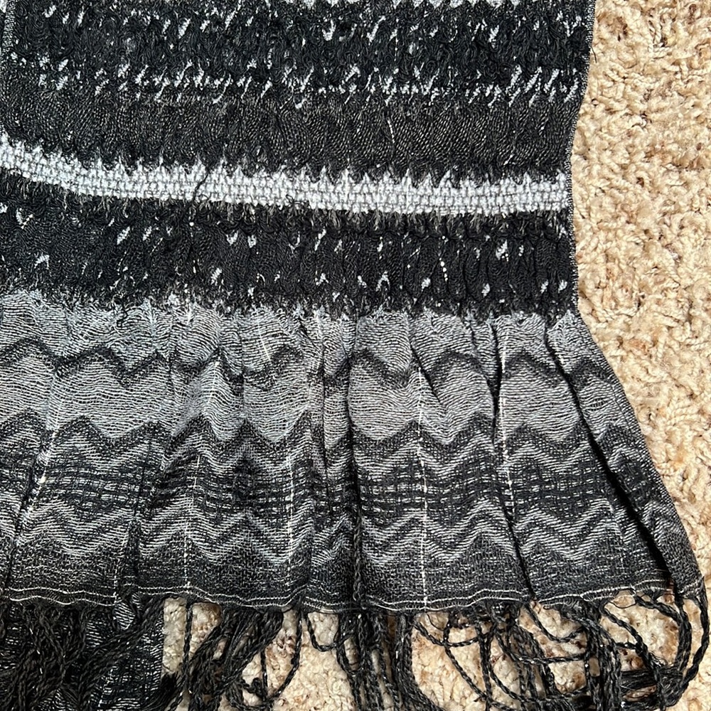 Scarf - Picture 2 of 2